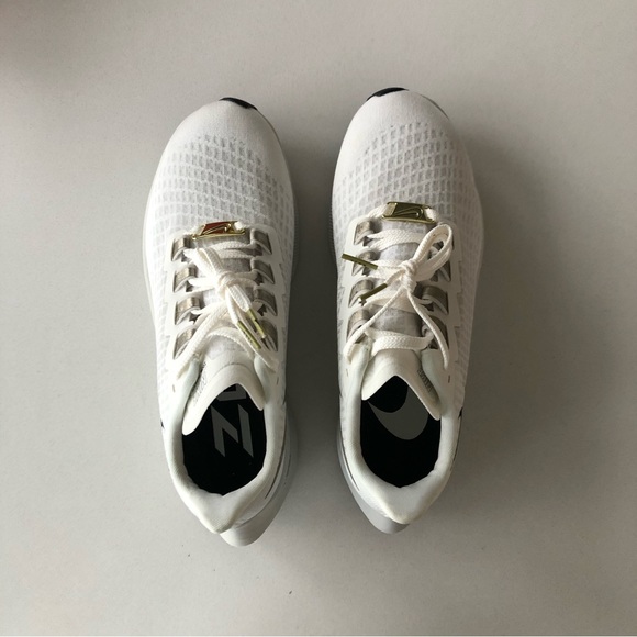 Brand NEW Nike Air Zoom Pegasus 37 Premium White - Picture 2 of 5